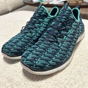 Skechers Flex Appeal 2.0 navy teal pattern slip on sneaker comfort